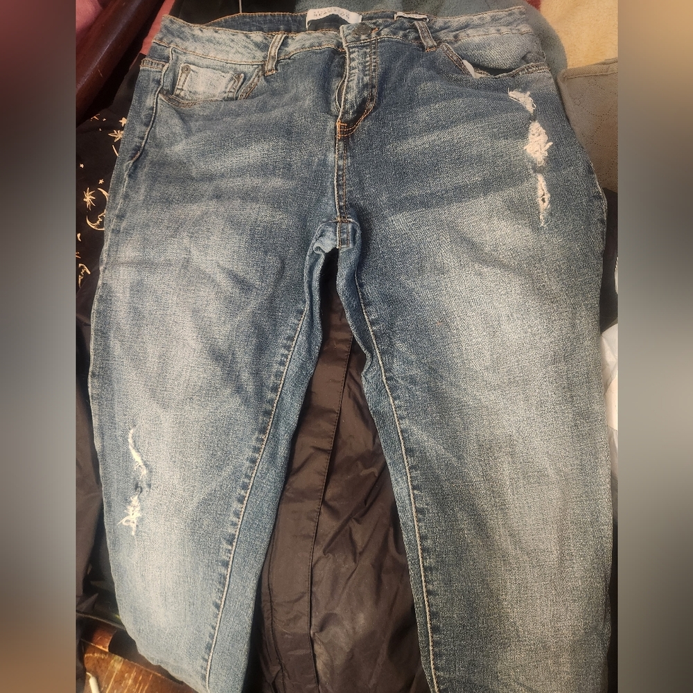 Kenneth Cole Reaction Skinny Jeans